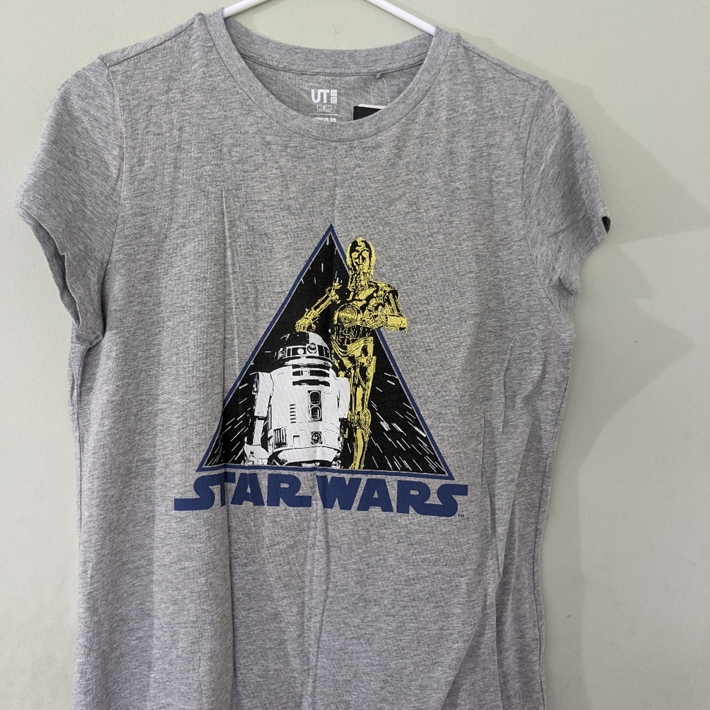 NEW Uniqlo Star Wars t-shirt with tags size M